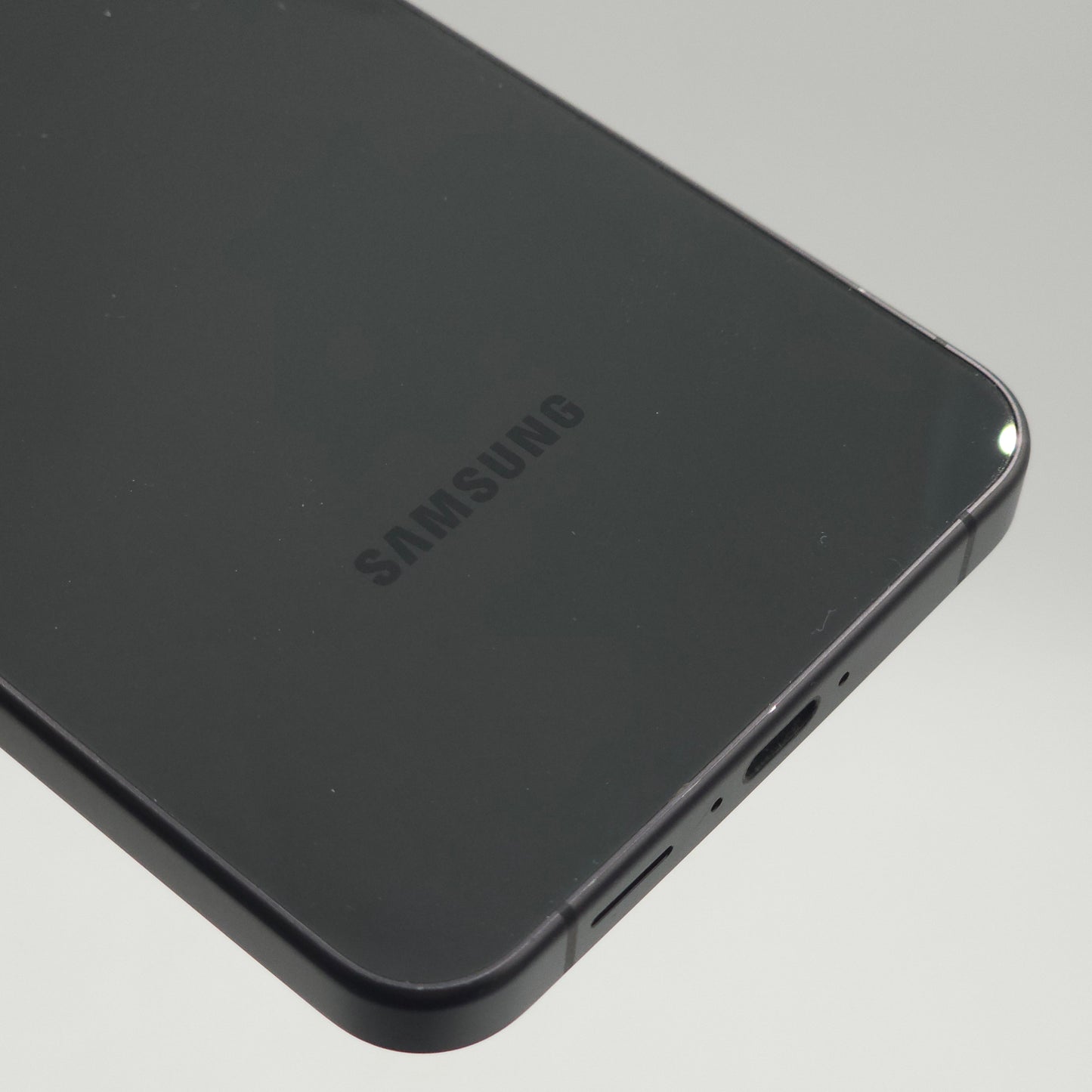 Unlocked Samsung Galaxy S24 FE 8GB RAM 128GB SM-S721U Aura Black