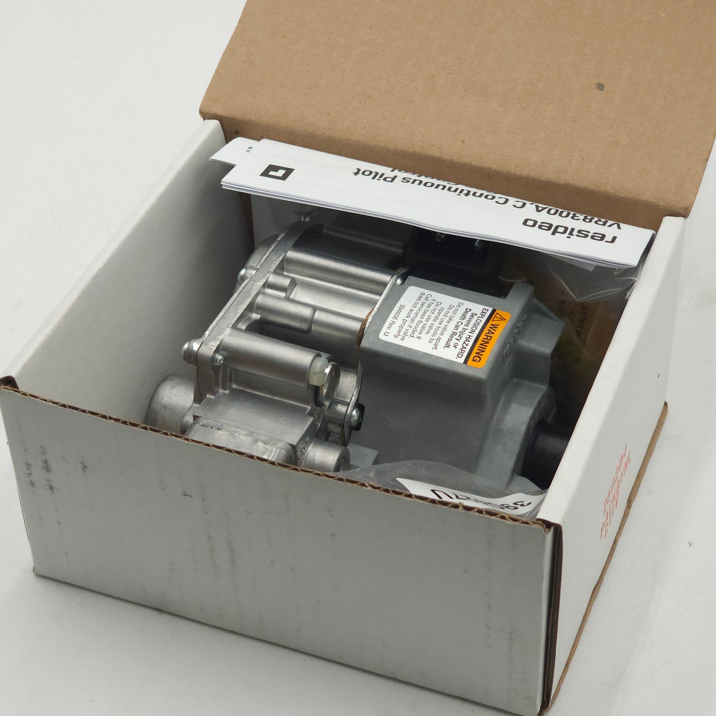 New resideo Dual Valve Standing Pilot Combination Gas Control VR8300A4508