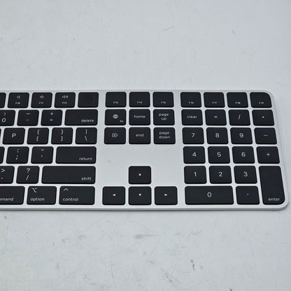 APPLE MAGIC KEYBOARD A2520 BLUETOOTH WIRELESS A2520