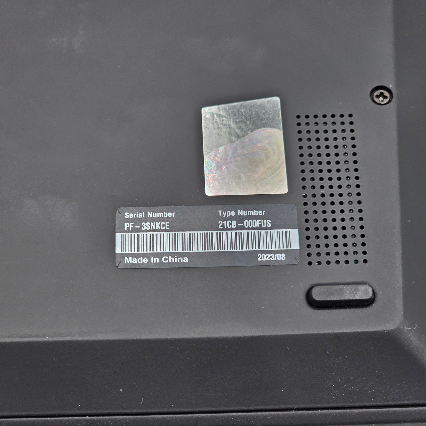 Lenovo ThinkPad X1 CARBON GEN 10 14" i7-1280P 1.8GHz 32GB RAM 1TB SSD