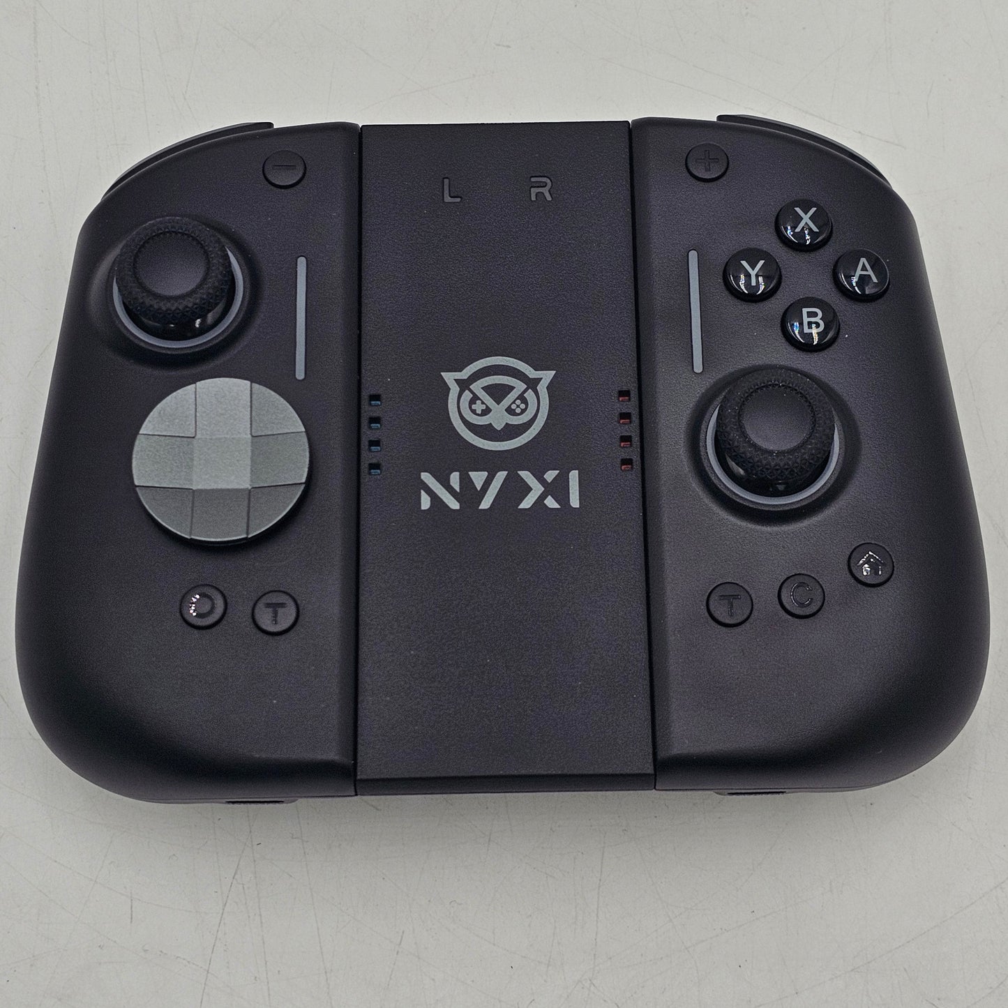 nvxi Hyperion 3 Black NS-202 Magnetic Split Controller For Switch 2