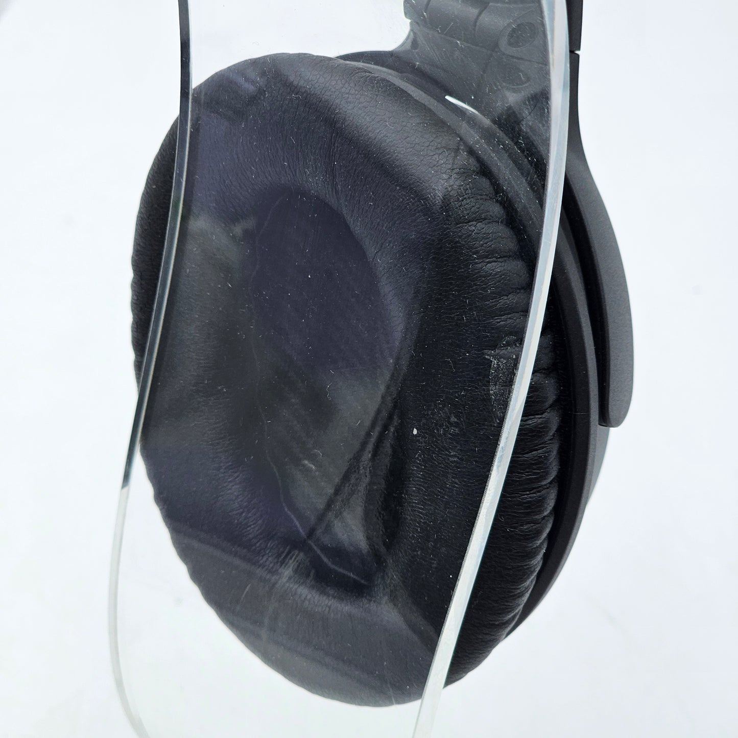 Bose QuietComfort 35 I QC 35 Over-Ear Wireless Bluetooth Headphones Black