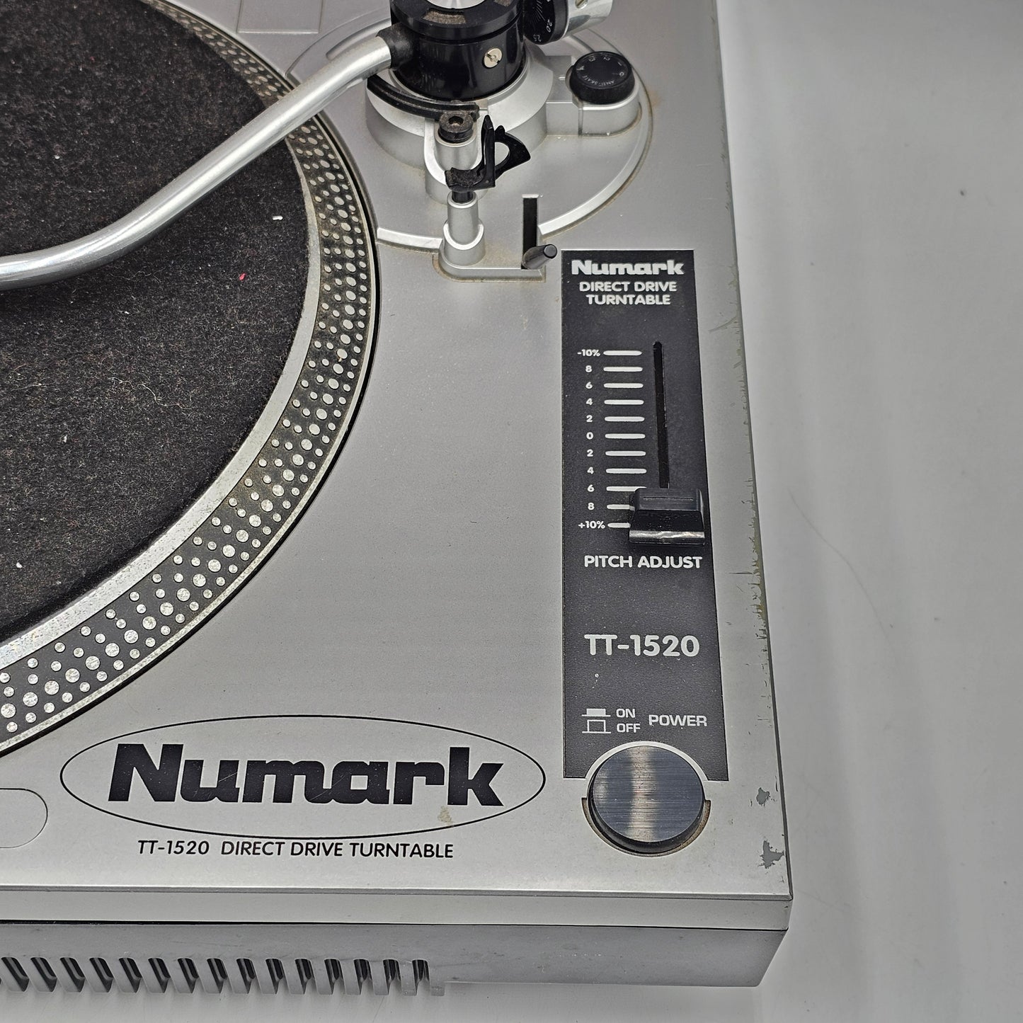 Numark TT-1520 Turntable