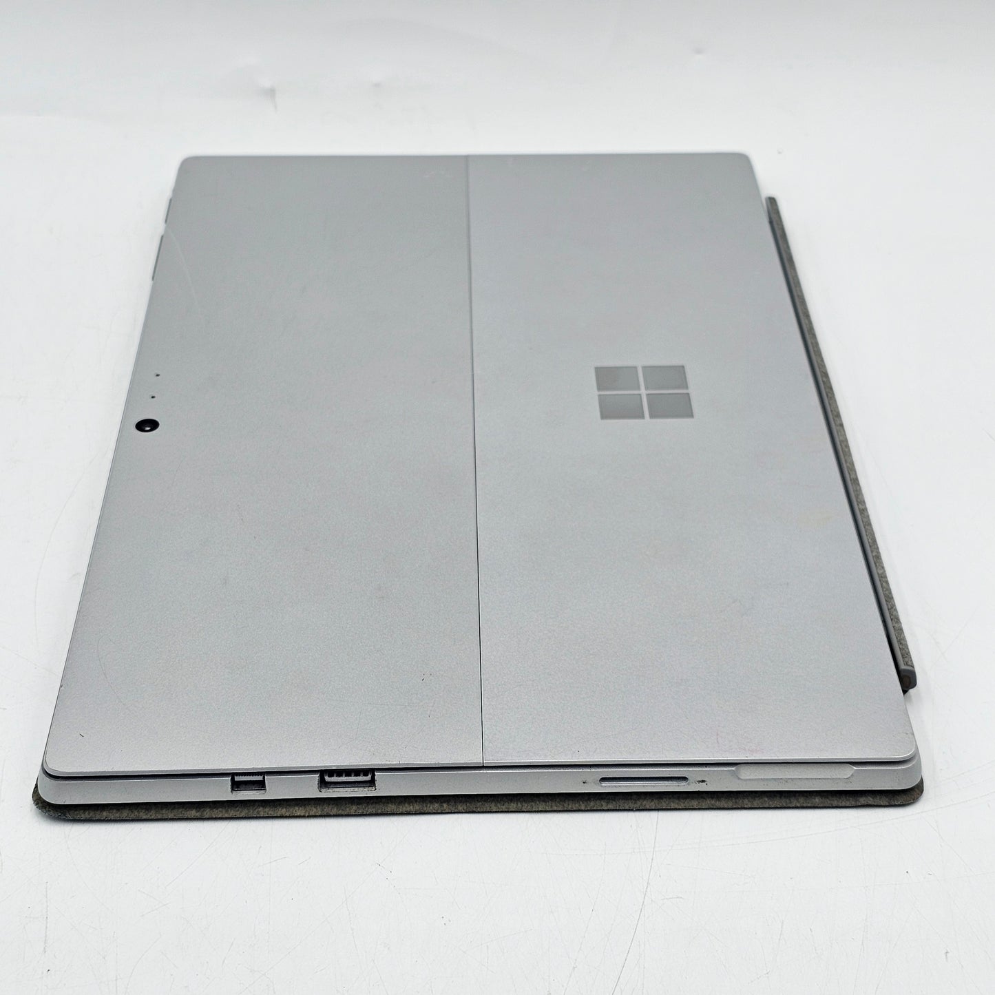 Microsoft Surface Pro 6 1796 12.3" i5-8250U 1.6GHz 8GB RAM 128GB SSD