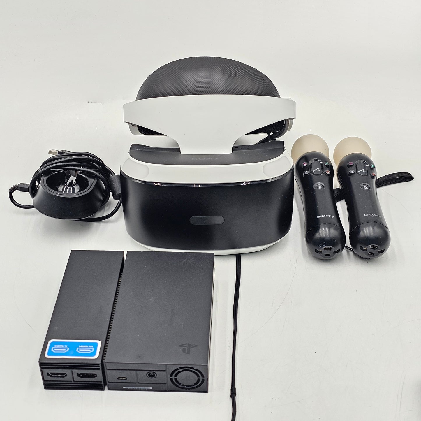 Sony PlayStation 4 PS4 Virtual Reality VR Headset White/Black CUH-ZVR1