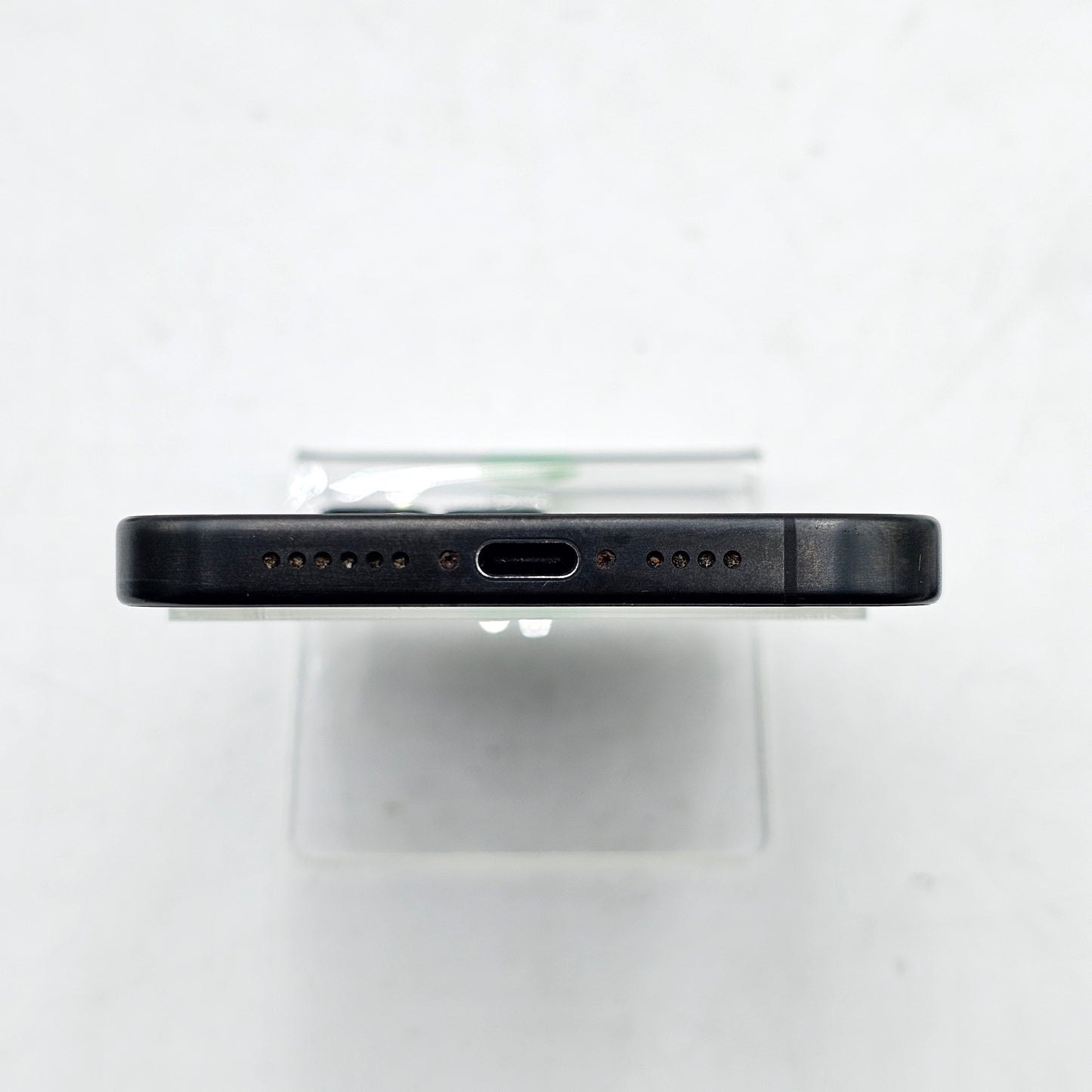 Factory Unlocked Apple iPhone 15 Pro Max 1TB Black Titanium MU6F3LL/A