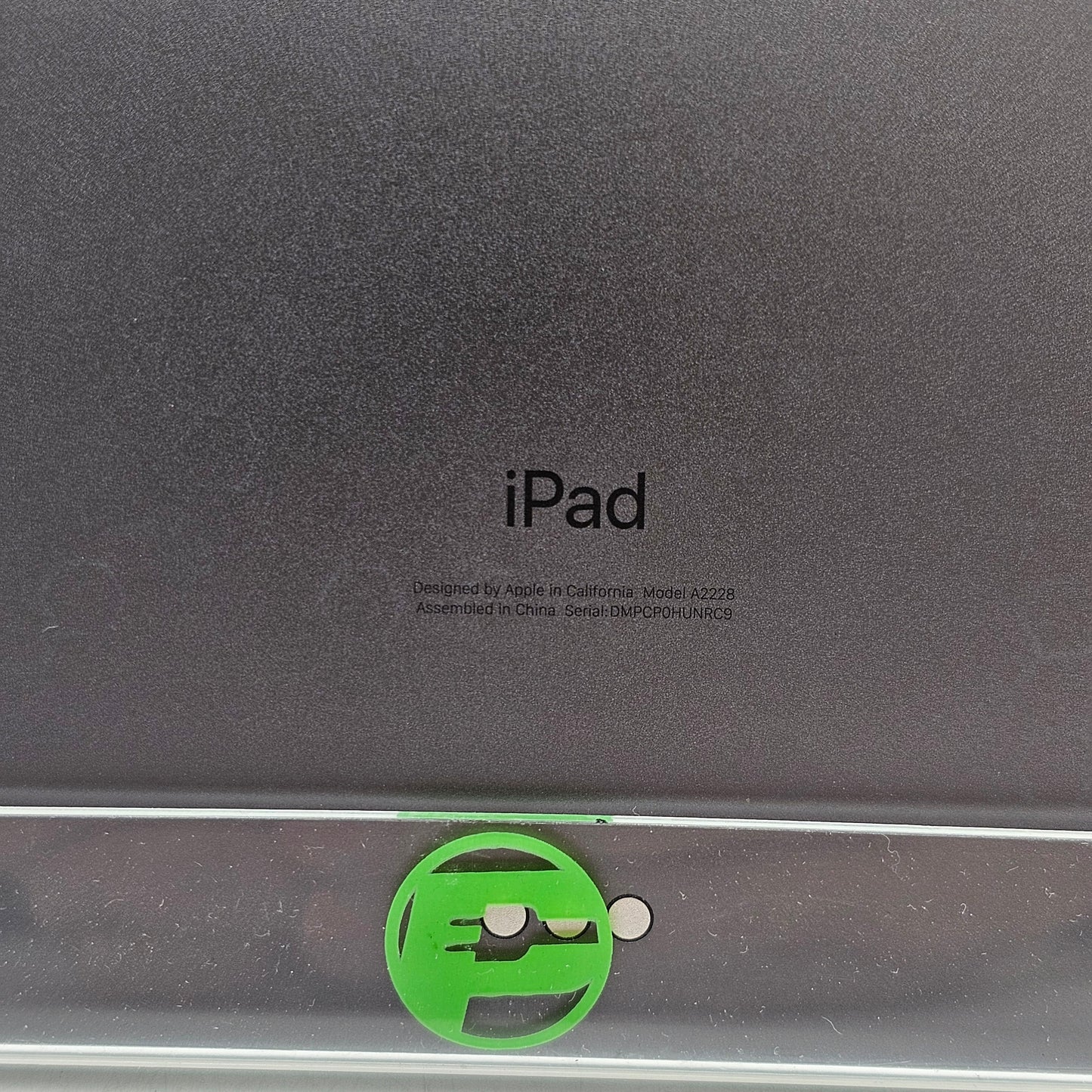 WiFi Only Apple iPad Pro 11" 2nd Gen 256GB Space Gray MXDC2LL/A