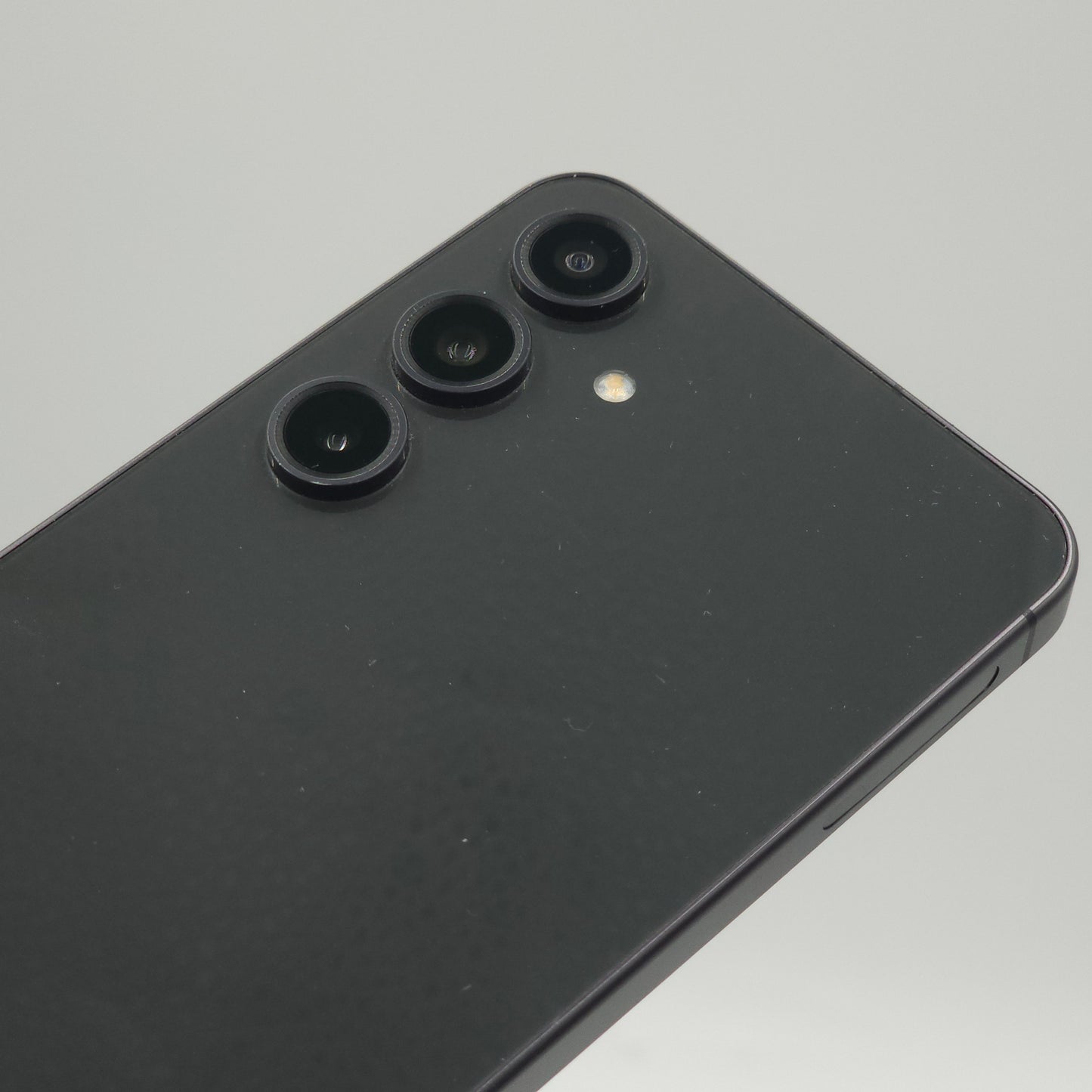 Unlocked Samsung Galaxy S24 FE 8GB RAM 128GB SM-S721U Aura Black