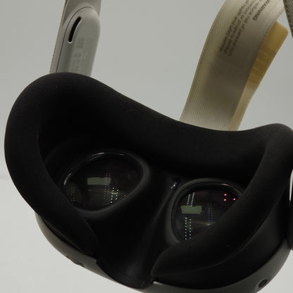 Meta Quest 3 128GB Standalone VR Headset Touch Controller S3A