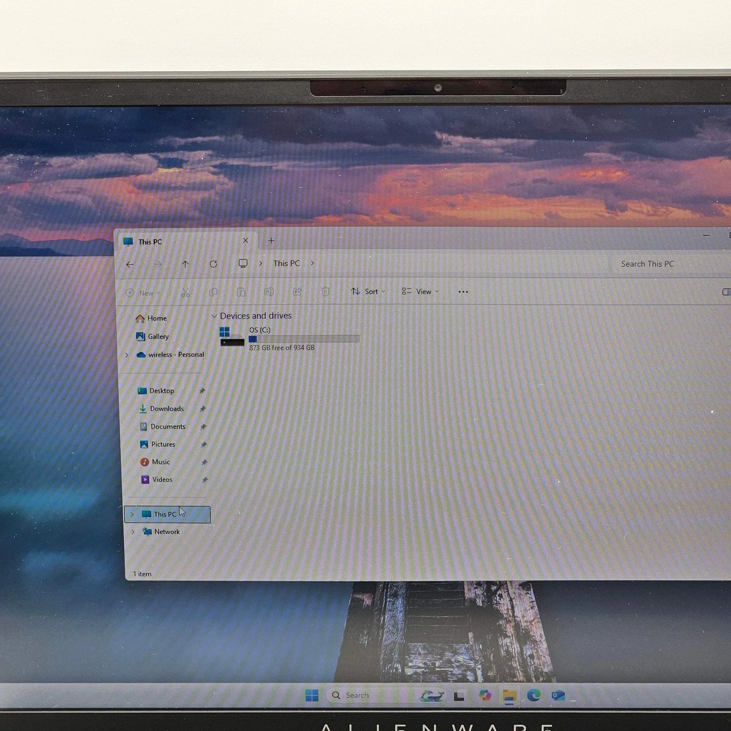 Alienware M17 17.3" Ryzen 9 6900HX 3.3GHz 16GB 1TB SSD AMD Radeon RX 6850M XT